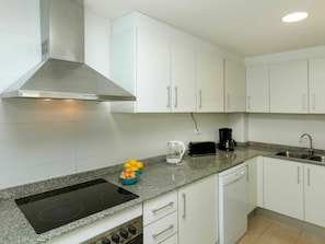 Kitchen Sink, Countertop, Cabinetry, Property, Sink, Building, White, Tap, Kitchen Stove, Kitchen