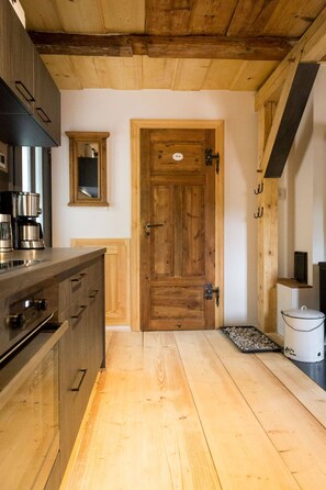 Steinbrecher Stube, 45qm, 1 Schlafzimmer, Terrasse, max. 2 + 1 Personen-Steinbrecherstube - Wohnzimmer