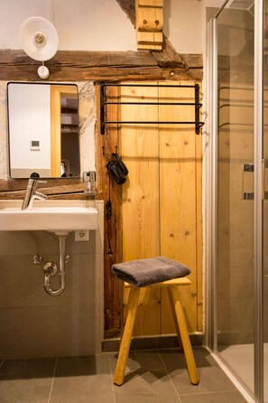 Steinbrecher Stube, 45qm, 1 Schlafzimmer, Terrasse, max. 2 + 1 Personen-Steinbrecherstube - Badezimmer