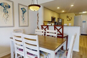 Dining Area For Six,