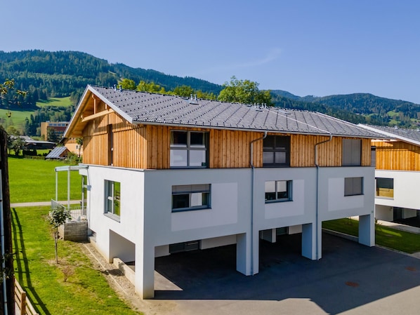 Extérieur maison de vacances [été]