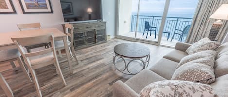 Beautifully Remodeled, Direct Oceanfront