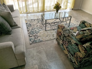 Spacious Living room
