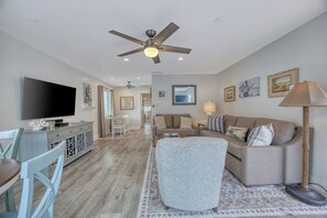 339CL - Living Room Left Hand Side