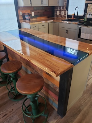island bar