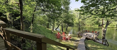 Joelle’s River House on Mountain Fork River