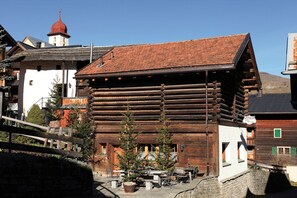 Extérieur