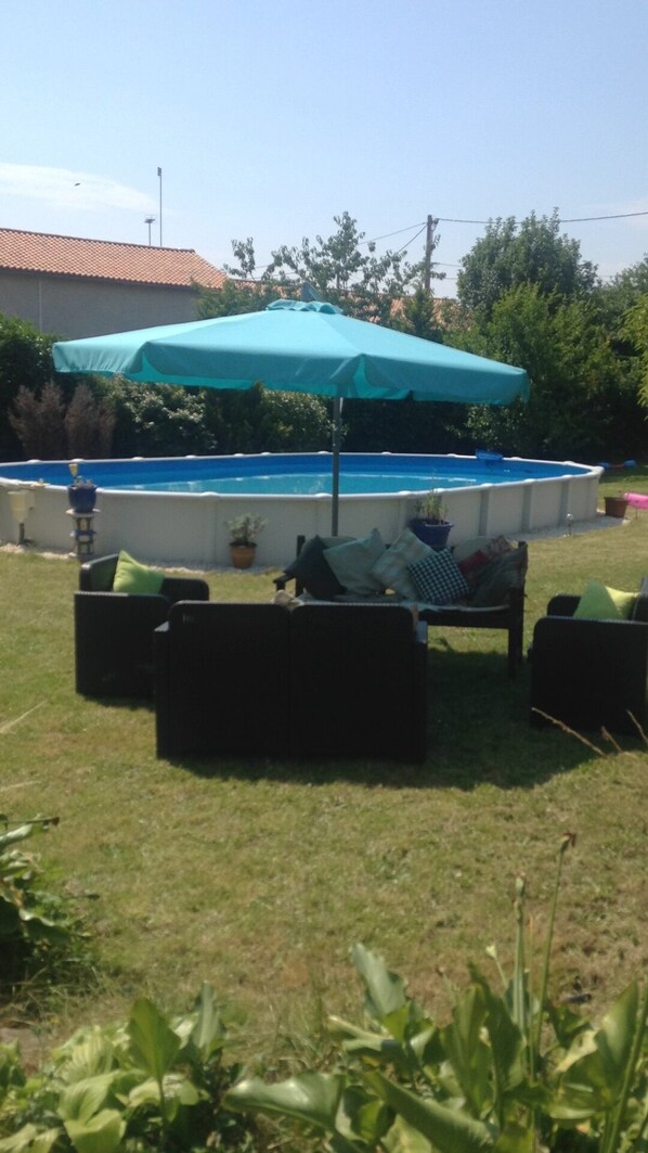 Great Pool and Hot Tub