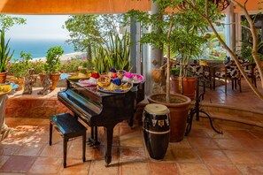 Tickle the ivories