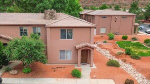 Desirable End Unit-- provides extra room and lots of natural light!
