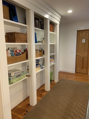 Main entrance hall (shared space)