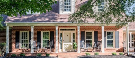 Classic Virginia home w/ beautiful sunset views of the Blue Ridge Mtns