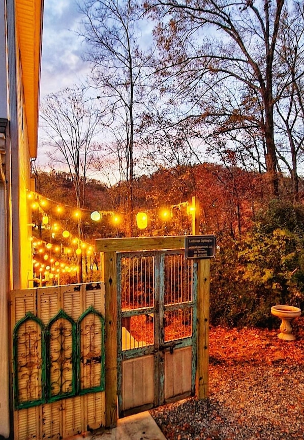 Front Entry Gate to Basement Bungalow 