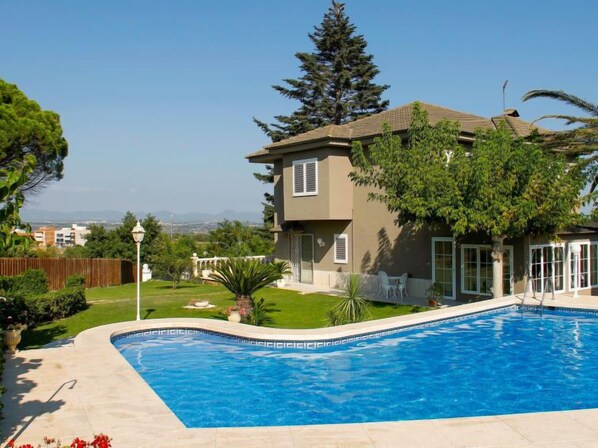 Pool Outdoor