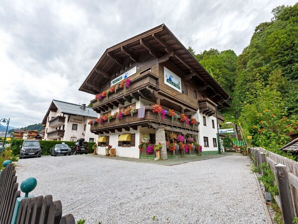 Holiday Home Exterior [summer]