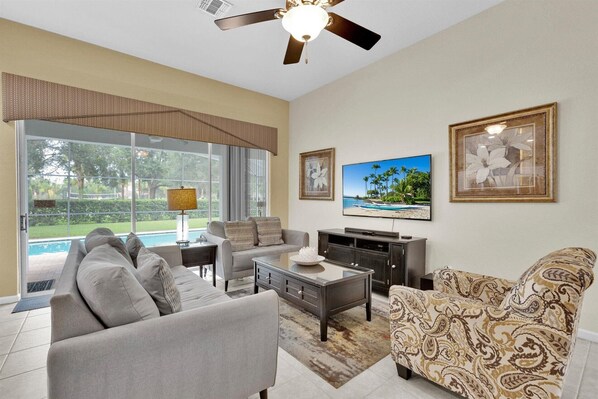 This villa has a total of 5 bedrooms.