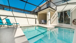 Beautiful 4 bed 3 bath townhome located in Storey Lake Resort