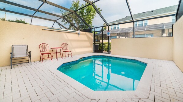 Beautiful 3 bed 3 bath townhome located in Windsor Hills Resort