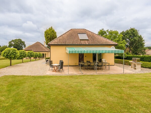 Holiday Home Exterior [summer]