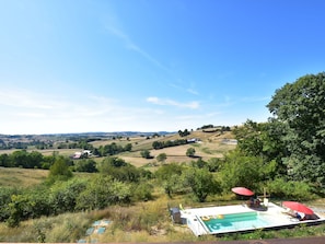 Vue de la maison de vacances [été]