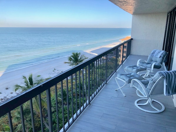 186 sq. ft balcony with unobstructed view of the Gulf of Mexico. 