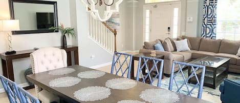 Main Floor Dining Area