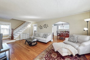 Welcome to this spacious living space