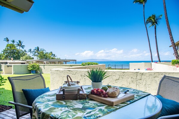 Shores of Maui 109 lanai with ocean view