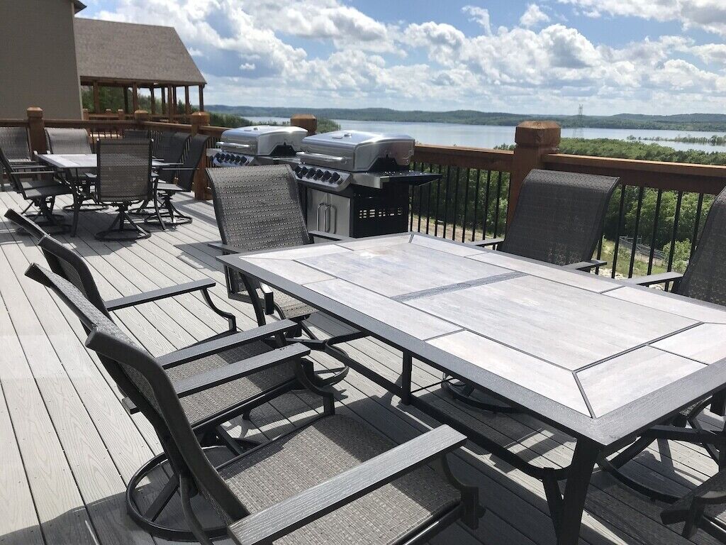Spectacular Lake Views Indoor and Outdoor Pool Private Hot Tub and Game Room Table Rock Vrbo