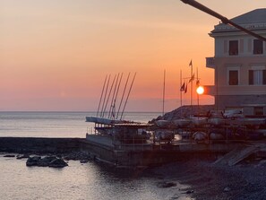 Utsikt mot strand/hav