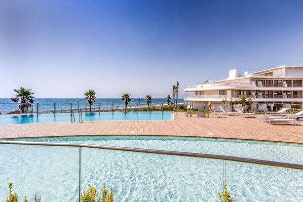 The Edge Estepona Luxury Frontline Beach Apartment available today !