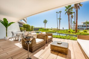 The Edge Estepona Luxury Frontline Beach Apartment