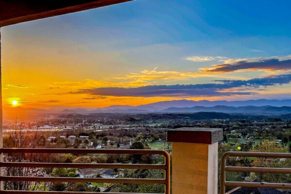 Get your morning started off right, first cup of coffee and a little R&R before enjoying the area.