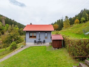 Außenseite Ferienhaus [Sommer]