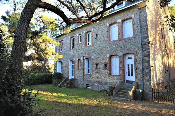 Extérieur