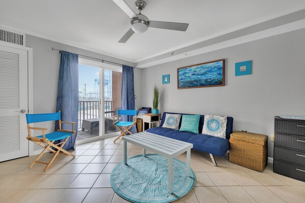 Living and Sleeping Area 