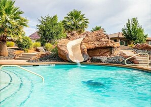 Community pool