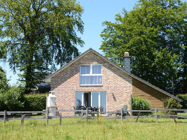 Holiday Home Exterior [summer]