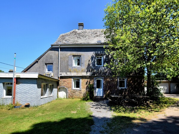 Extérieur maison de vacances [été]