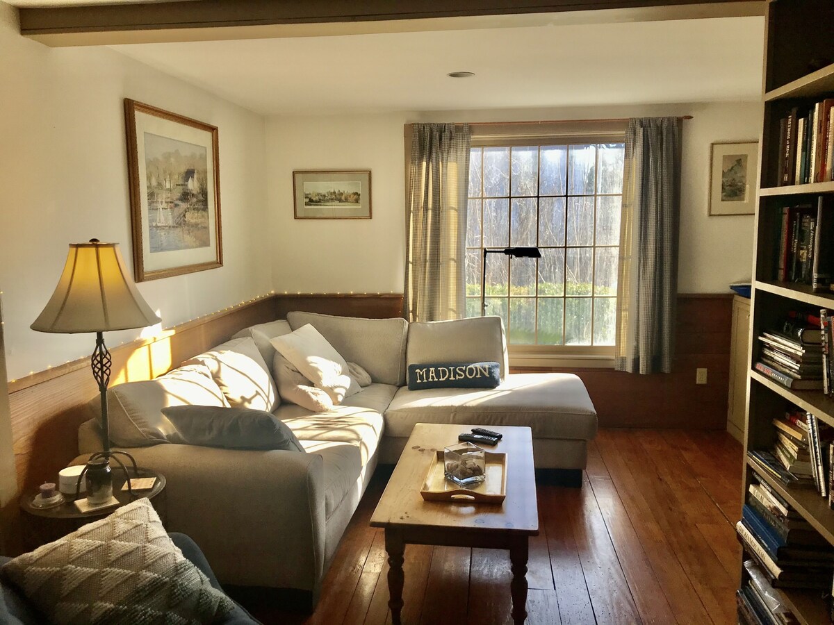 Downtown home – walk to stores, restaurants, beaches, golf, and train station.