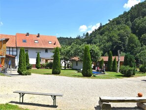 Außenseite Ferienhaus [Sommer]