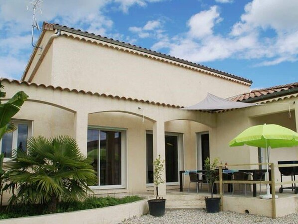 Extérieur maison de vacances [été]