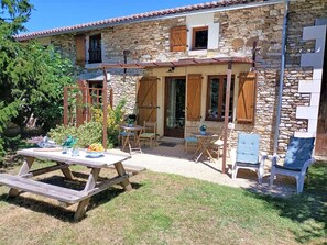 Extérieur maison de vacances [été]