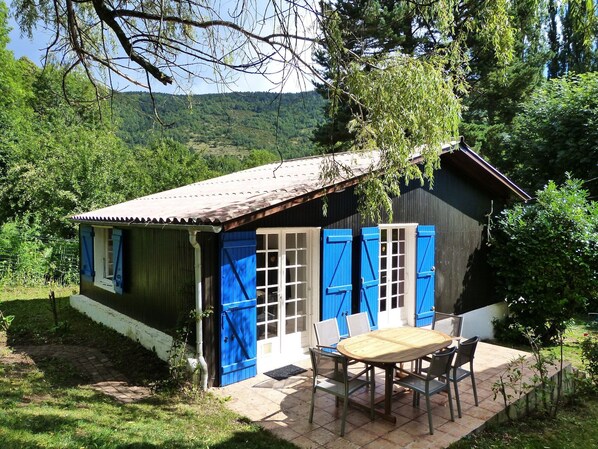 Holiday Home Exterior [summer]