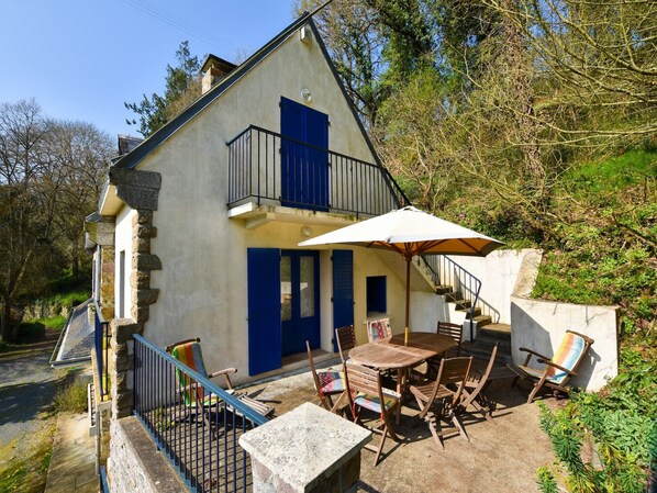 Holiday Home Exterior [summer]