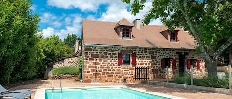 Extérieur maison de vacances [été]