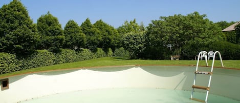 Schwimmbad des Ferienhauses