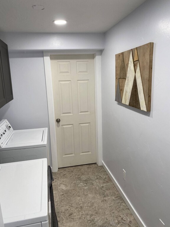 Basement laundry room