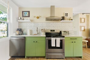 Fully Stocked Kitchen