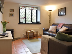 Living room | Barn Court Cottage, Washfield, near Tiverton